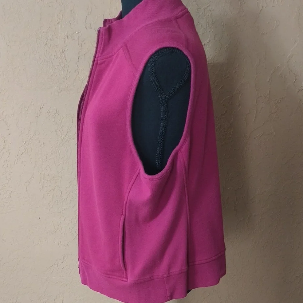 L.L. Bean Women's Maroon Fleece Vest Size L